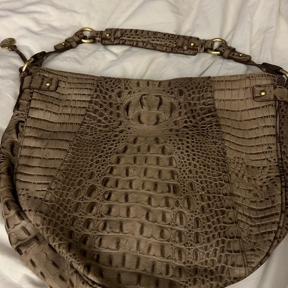 Perfect condition BRAHMIN tan beautiful purse - Picture 3 of 5